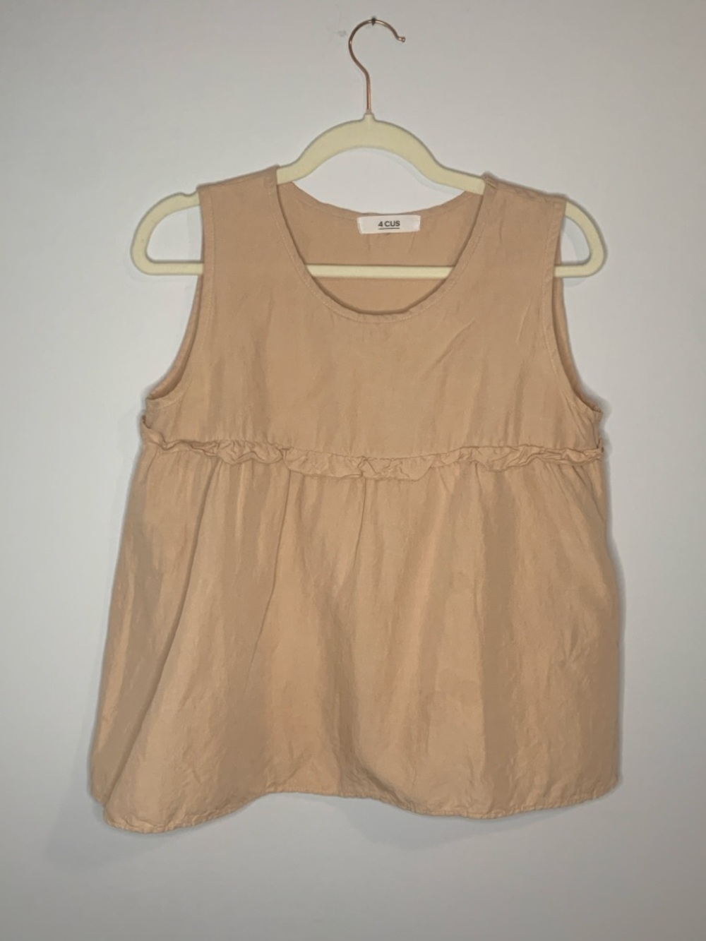 4 CUS Peach Sleeveless Ruffle Top